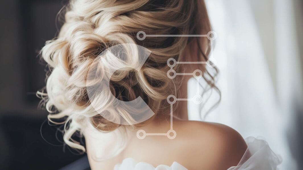 Intra Συλλεκτικό Ξύλινο Παζλ Plywood  4mm - Όμορφη νύφη με λευκό νυφικό που κοιτάζει έξω από το παράθυρο στο ηλιοβασίλεμα Σε Ξύλινο Κουτί - Διαστάσεις Puzzle: 10x10 cm – 25 κομμάτια