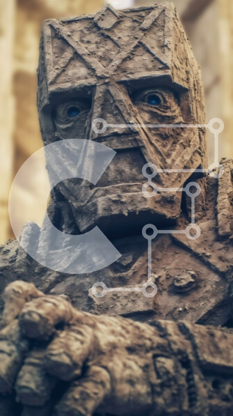 Intra Συλλεκτικό Ξύλινο Παζλ Plywood  4mm - Εντυπωσιακό Πέτρινο Άγαλμα και Αρχιτεκτονική Κτιρίων Σε Ξύλινο Κουτί - Διαστάσεις Puzzle: 10x10 cm – 25 κομμάτια