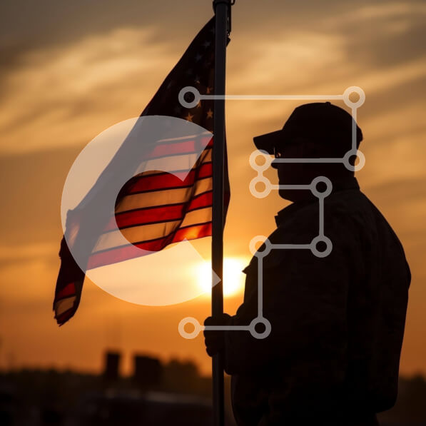 Intra Συλλεκτικό Ξύλινο Παζλ Plywood  4mm - Σιλουέτα ενός άνδρα που κρατά την αμερικανική σημαία ενάντια στο ηλιοβασίλεμα Σε Ξύλινο Κουτί - Διαστάσεις Puzzle: 10x10 cm – 25 κομμάτια