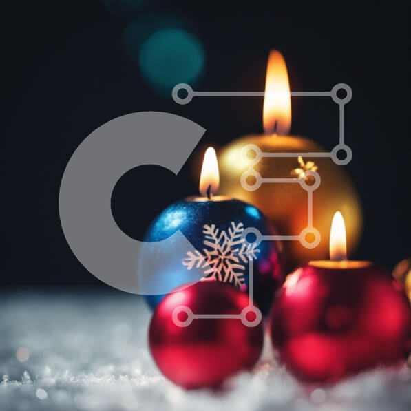 Intra Συλλεκτικό Ξύλινο Παζλ Plywood  4mm - Πολύχρωμα χριστουγεννιάτικα στολίδια και κεριά για μια ζεστή ατμόσφαιρα διακοπών Σε Ξύλινο Κουτί - Διαστάσεις: 10x10 cm – 25 κομμάτια