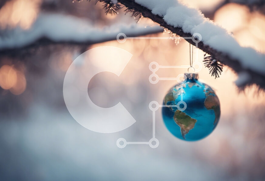 Intra Συλλεκτικό Ξύλινο Παζλ Plywood  4mm - Χιονισμένο κλαδί δέντρου με στολίδι σε μπλε σφαίρα Σε Ξύλινο Κουτί - Διαστάσεις Puzzle: 10x10 cm – 25 κομμάτια