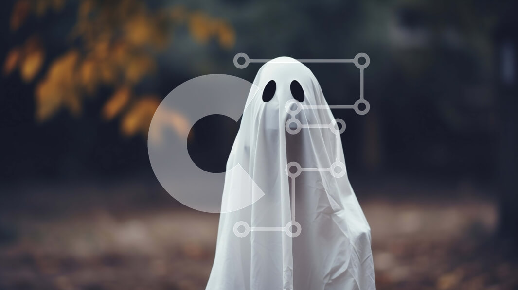 Intra Συλλεκτικό Ξύλινο Παζλ Plywood  4mm - Τρομακτικό φάντασμα αποκριών στο δάσος Σε Ξύλινο Κουτί - Διαστάσεις Puzzle: 10x10 cm – 25 κομμάτια