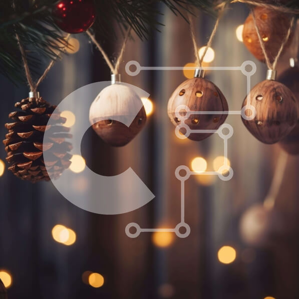 Intra Συλλεκτικό Ξύλινο Παζλ Plywood  4mm - Χριστουγεννιάτικο δέντρο με ξύλινα στολίδια Σε Ξύλινο Κουτί - Διαστάσεις: 10x10 cm – 25 κομμάτια