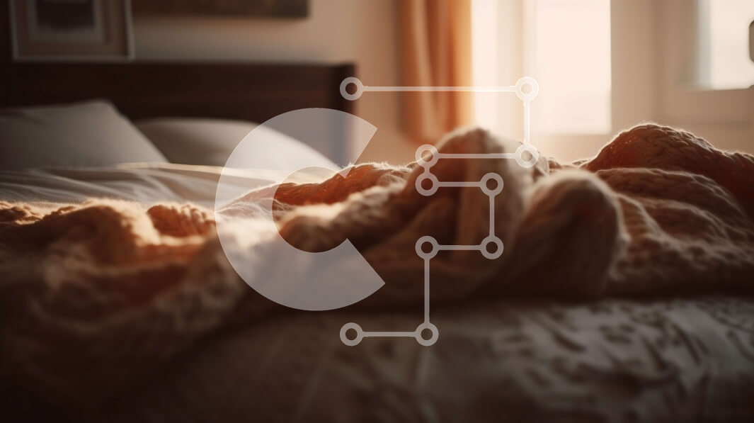 Intra Συλλεκτικό Ξύλινο Παζλ Plywood  4mm - Άνετο υπνοδωμάτιο με κουβέρτα στο κρεβάτι σε χαμηλό φωτισμό Σε Ξύλινο Κουτί - Διαστάσεις Puzzle: 10x10 cm – 25 κομμάτια