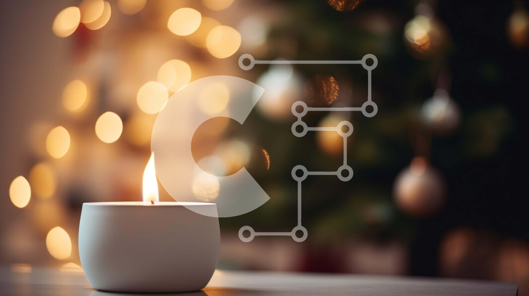 Intra Συλλεκτικό Ξύλινο Παζλ Plywood  4mm - Λευκό κερί που φωτίζεται από το χριστουγεννιάτικο δέντρο Σε Ξύλινο Κουτί - Διαστάσεις: 10x10 cm – 25 κομμάτια