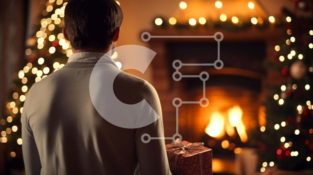 Intra Συλλεκτικό Ξύλινο Παζλ Plywood  4mm - Άτομο που απολαμβάνει την περίοδο των διακοπών δίπλα στο τζάκι Σε Ξύλινο Κουτί - Διαστάσεις: 10x10 cm – 25 κομμάτια