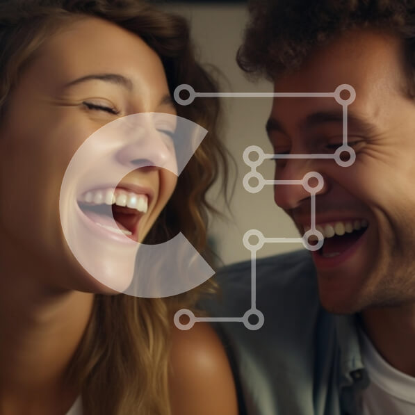 Intra Συλλεκτικό Ξύλινο Παζλ Plywood  4mm - Χαρούμενη στιγμή γέλιου μεταξύ φίλων Σε Ξύλινο Κουτί - Διαστάσεις Puzzle: 10x10 cm – 25 κομμάτια