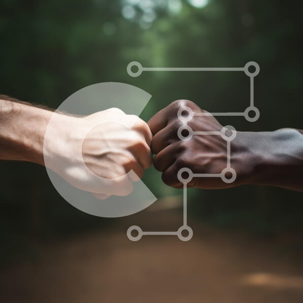 Intra Συλλεκτικό Ξύλινο Παζλ Plywood  4mm - Γροθιά χτύπημα που συμβολίζει την ενότητα και τη φιλία Σε Ξύλινο Κουτί - Διαστάσεις Puzzle: 10x10 cm – 25 κομμάτια