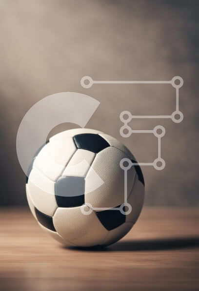 Intra Συλλεκτικό Ξύλινο Παζλ Plywood  4mm - Κλασική ασπρόμαυρη μπάλα ποδοσφαίρου σε ξύλινη επιφάνεια Σε Ξύλινο Κουτί - Διαστάσεις Puzzle: 10x10 cm – 25 κομμάτια