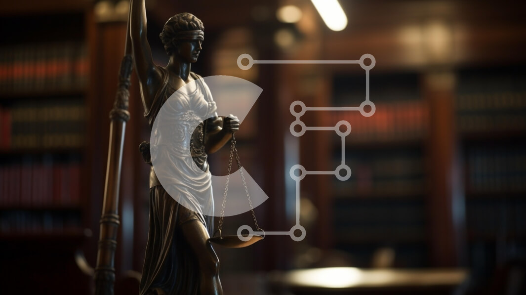 Intra Συλλεκτικό Ξύλινο Παζλ Plywood  4mm - Η Lady Justice σε μια Νομική Βιβλιοθήκη Σε Ξύλινο Κουτί - Διαστάσεις Puzzle: 10x10 cm – 25 κομμάτια