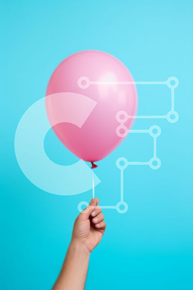 Intra Συλλεκτικό Ξύλινο Παζλ Plywood  4mm - Χέρι που κρατά ροζ μπαλόνι σε φόντο τιρκουάζ Σε Ξύλινο Κουτί - Διαστάσεις Puzzle: 10x10 cm – 25 κομμάτια