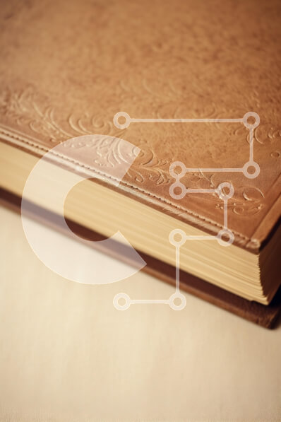 Intra Συλλεκτικό Ξύλινο Παζλ Plywood  4mm - Βιβλίο με ανάγλυφο δέρμα Σε Ξύλινο Κουτί - Διαστάσεις: 10x10 cm – 25 κομμάτια