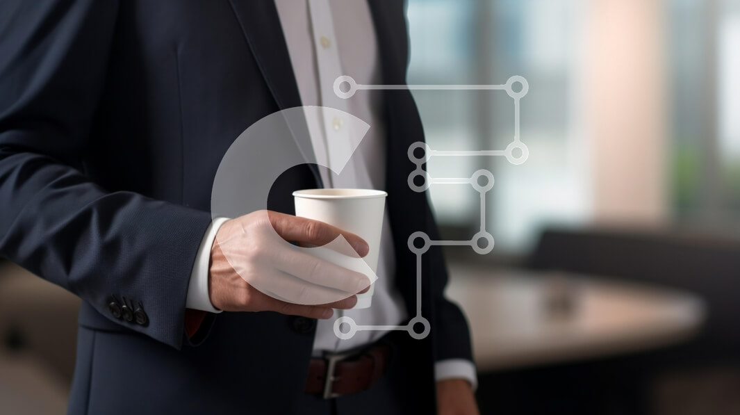 Intra Συλλεκτικό Ξύλινο Παζλ Plywood  4mm - Επαγγελματίας άνθρωπος που κρατά τον καφέ στο γραφείο Σε Ξύλινο Κουτί - Διαστάσεις Puzzle: 10x10 cm – 25 κομμάτια