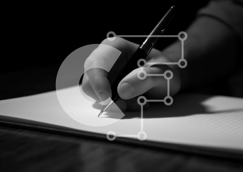 Intra Συλλεκτικό Ξύλινο Παζλ Plywood  4mm - Χέρι γραφής με στυλό πάνω από το σημειωματάριο Σε Ξύλινο Κουτί - Διαστάσεις: 10x10 cm – 25 κομμάτια