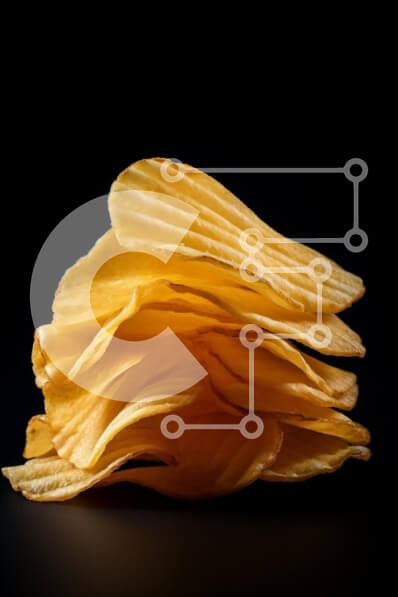 Σετ των 2 Intra Συλλεκτικό Ξύλινο Παζλ Plywood  4mm - Στοίβα από πατατάκια σε μαύρο φόντο Σε Ξύλινο Κουτί - Διαστάσεις: 10x10 cm – 25 κομμάτια