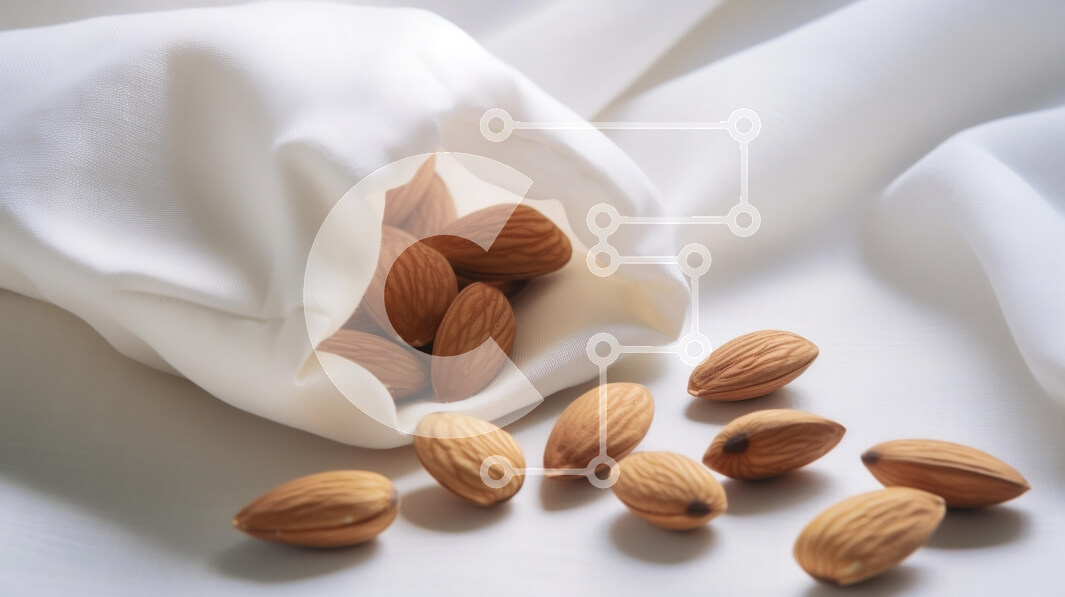 Σετ των 2 Intra Συλλεκτικό Ξύλινο Παζλ Plywood  4mm - Αμύγδαλα σε λευκή υφασμάτινη θήκη Σε Ξύλινο Κουτί - Διαστάσεις: 10x10 cm – 25 κομμάτια