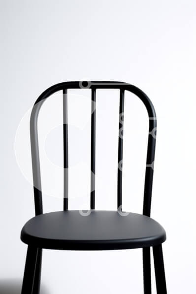 Intra Συλλεκτικό Ξύλινο Παζλ Plywood  4mm - Μινιμαλιστική μαύρη καρέκλα Σε Ξύλινο Κουτί - Διαστάσεις Puzzle: 10x10 cm – 25 κομμάτια