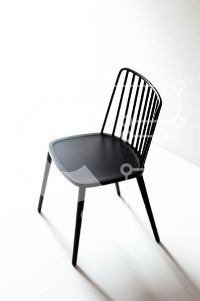 Intra Συλλεκτικό Ξύλινο Παζλ Plywood  4mm - Μινιμαλιστική μαύρη καρέκλα Σε Ξύλινο Κουτί - Διαστάσεις Puzzle: 10x10 cm – 25 κομμάτια