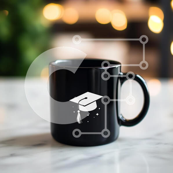 Intra Συλλεκτικό Ξύλινο Παζλ Plywood  4mm - Μαύρη κούπα αποφοίτησης σε μαρμάρινη επιφάνεια Σε Ξύλινο Κουτί - Διαστάσεις Puzzle: 10x10 cm – 25 κομμάτια