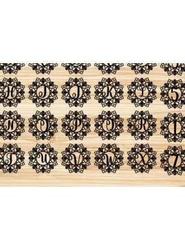 Σετ των 3 Intra απο ξύλο plywood 3mm-4mm πάχος Χριστουγεννιάτικο Στολίδι Αλφάβητο Μονόγραμμα Δίασταση 8x8 cm INTRAFABR-39618851
