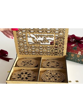 Σετ των 3 Intra απο ξύλο plywood 3mm-4mm πάχος Χριστουγεννιάτικα στολίδια με κουτιά Δίασταση 3x3 cm INTRAFABR-108661275