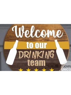 Intra απο ξύλο plywood 3mm-4mm πάχος – Καλώς ήλθατε στο Our Drinking Team Sign Δίασταση  40x30 cm INTRAFABR-35127347