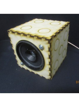 Intra απο ξύλο plywood 3mm-4mm πάχος - Dice Speaker Box Δίασταση 30x30 cm Intraeaxys-078y0v5o