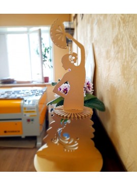 Intra απο ξύλο plywood 3mm-4mm πάχος - Κυρία με θήκη χαρτοπετσέτας βεντάλια Δίασταση 30x30 cm Intraeaxys-lopqg5z7