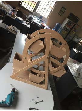 Intra απο ξύλο plywood 3mm-4mm πάχος - Τροχός λούνα παρκ 3mm Δίασταση 30x30 cm Intraeaxys-51rrj8m1