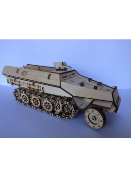 Intra απο ξύλο plywood 3mm-4mm πάχος - Θωρακισμένο Ξύλινο Παιχνίδι APC 3D μοντέλου μεταφοράς προσωπικού Δίασταση 30x30 cm Intraeaxys-joedg251