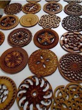 Intra απο ξύλο plywood 3mm-4mm πάχος - Σουβέρ Mandala Δίασταση 30x30 cm Intraeaxys-pok3j4j7