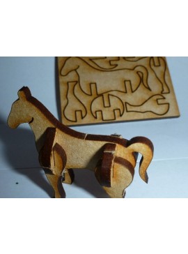 Intra απο ξύλο plywood 3mm-4mm πάχος - Μικροσκοπικό άλογο Lasercut Δίασταση 30x30 cm Intraeaxys-eo200y47