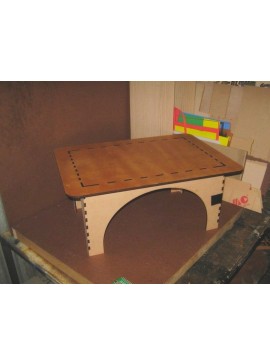 Intra απο ξύλο plywood 3mm-4mm πάχος - Τραπέζι από κόντρα πλακέ Δίασταση 30x30 cm Intraeaxys-e1gk36yo