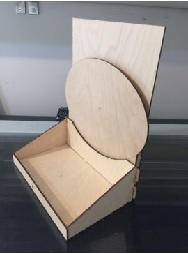 Intra απο ξύλο plywood 3mm-4mm πάχος - Μπροσούρα Flyer Box Template 3mm Αρχείο PDF Δίασταση 30x30 cm Intraeaxys-yon0vwp7