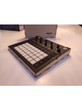 Intra απο ξύλο plywood 3mm-4mm πάχος - Εξώφυλλο κομματιών Novation Circuit Δίασταση 30x30 cm Intraeaxys-m1dd6ny1