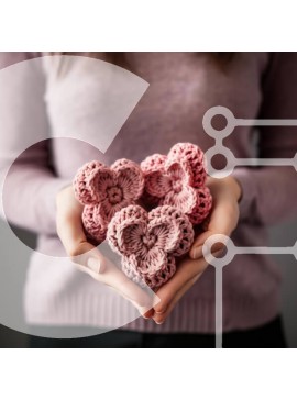 Σετ των 2 Intra Συλλεκτικό Ξύλινο Παζλ Plywood  4mm - Γυναίκα που κρατά ροζ κροσέ λουλούδια Σε Ξύλινο Κουτί - Διαστάσεις: 10x10 cm – 25 κομμάτια