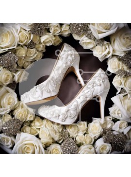 Σετ των 2 Intra Συλλεκτικό Ξύλινο Παζλ Plywood  4mm - Λευκά παπούτσια γάμου με τριαντάφυλλα και κοσμήματα Σε Ξύλινο Κουτί - Διαστάσεις: 10x10 cm – 25 κομμάτια