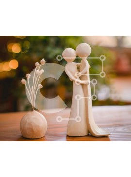 Intra Συλλεκτικό Ξύλινο Παζλ Plywood  4mm - Ζευγάρι ρομαντικά ξύλινα ειδώλια αγκαλιά με λουλούδια Σε Ξύλινο Κουτί - Διαστάσεις Puzzle: 10x10 cm – 25 κομμάτια