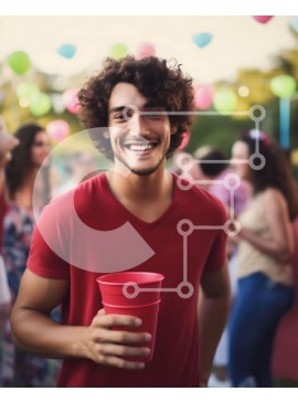 Intra Συλλεκτικό Ξύλινο Παζλ Plywood  4mm - Νεαρός άνδρας με σγουρά μαλλιά σε υπαίθριο πάρτι Σε Ξύλινο Κουτί - Διαστάσεις Puzzle: 10x10 cm – 25 κομμάτια