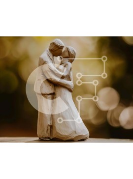 Intra Συλλεκτικό Ξύλινο Παζλ Plywood  4mm - Ξύλινο ειδώλιο ζευγαριού που αγκαλιάζει και φιλιέται Σε Ξύλινο Κουτί - Διαστάσεις Puzzle: 10x10 cm – 25 κομμάτια