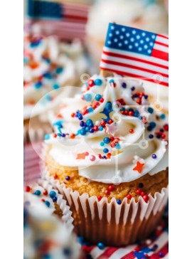 Intra Συλλεκτικό Ξύλινο Παζλ Plywood  4mm - Πατριωτικό Cupcake με αμερικανική σημαία και ψεκασμούς Σε Ξύλινο Κουτί - Διαστάσεις: 10x10 cm – 25 κομμάτια