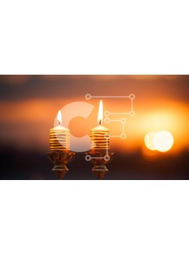 Intra Συλλεκτικό Ξύλινο Παζλ Plywood  4mm - Σιλουέτα από αναμμένα κηροπήγια ενάντια σε ένα ηλιοβασίλεμα Σε Ξύλινο Κουτί - Διαστάσεις Puzzle: 10x10 cm – 25 κομμάτια