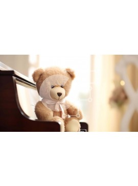 Intra Συλλεκτικό Ξύλινο Παζλ Plywood  4mm - Καφέ αρκουδάκι σε πάγκο πιάνου με λουλούδια Σε Ξύλινο Κουτί - Διαστάσεις Puzzle: 10x10 cm – 25 κομμάτια