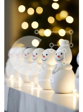 Intra Συλλεκτικό Ξύλινο Παζλ Plywood  4mm - Σειρά από λευκά ειδώλια χιονάνθρωποι με φωτισμένο φόντο Σε Ξύλινο Κουτί - Διαστάσεις Puzzle: 10x10 cm – 25 κομμάτια