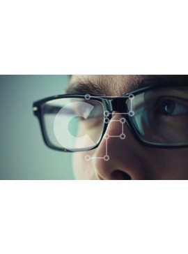 Intra Συλλεκτικό Ξύλινο Παζλ Plywood  4mm - Άνδρας που φοράει γυαλιά κοιτάζοντας την απόσταση Σε Ξύλινο Κουτί - Διαστάσεις Puzzle: 10x10 cm – 25 κομμάτια