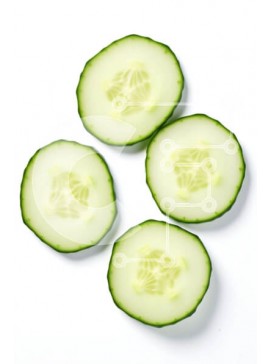 Σετ των 2 Intra Συλλεκτικό Ξύλινο Παζλ Plywood  4mm - Φρέσκες και τραγανές φέτες αγγουριού σε λευκό φόντο Σε Ξύλινο Κουτί - Διαστάσεις: 10x10 cm – 25 κομμάτια