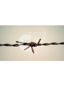 Intra Συλλεκτικό Ξύλινο Παζλ Plywood  4mm - Σκουριασμένα συρματοπλέγματα στο έδαφος Σε Ξύλινο Κουτί - Διαστάσεις Puzzle: 10x10 cm – 25 κομμάτια