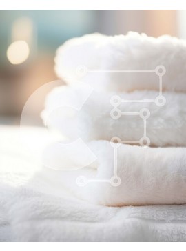 Intra Συλλεκτικό Ξύλινο Παζλ Plywood  4mm - Καθαρό και φρέσκο: Στοίβα από λευκές πετσέτες σε ένα κρεβάτι Σε Ξύλινο Κουτί - Διαστάσεις Puzzle: 10x10 cm – 25 κομμάτια