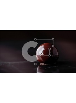 Σετ των 2 Intra Συλλεκτικό Ξύλινο Παζλ Plywood  4mm - Σοκολατένιο αυγό σε σκοτεινή επιφάνεια Σε Ξύλινο Κουτί - Διαστάσεις: 10x10 cm – 25 κομμάτια