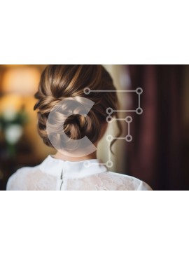 Intra Συλλεκτικό Ξύλινο Παζλ Plywood  4mm - Κομψή γυναίκα με λευκή μπλούζα και μαύρη φούστα μολύβι που στέκεται δίπλα στο παράθυρο Σε Ξύλινο Κουτί - Διαστάσεις Puzzle: 10x10 cm – 25 κομμάτια